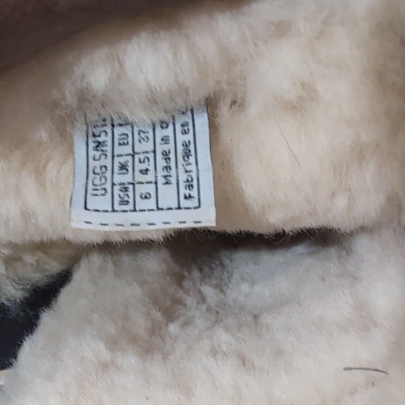 UGG ladies grey over the Calf boots - Picture 5 of 10